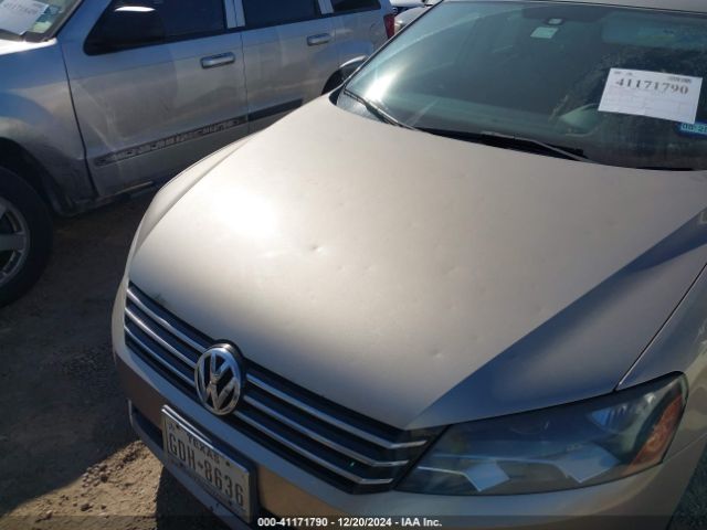 Photo 9 VIN: 1VWAS7A35FC027134 - VOLKSWAGEN PASSAT 