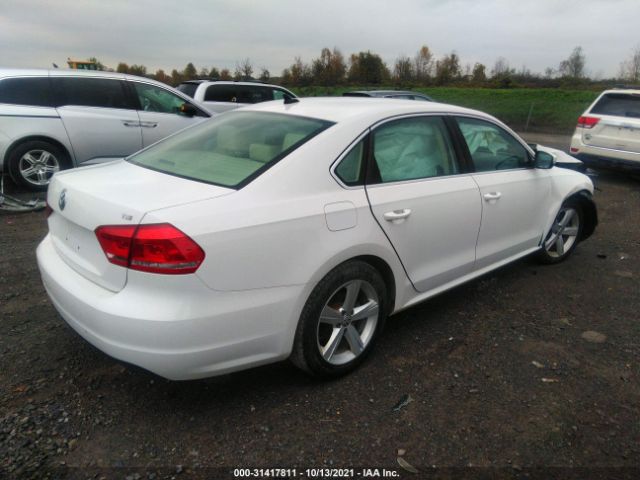 Photo 3 VIN: 1VWAS7A35FC094610 - VOLKSWAGEN PASSAT 