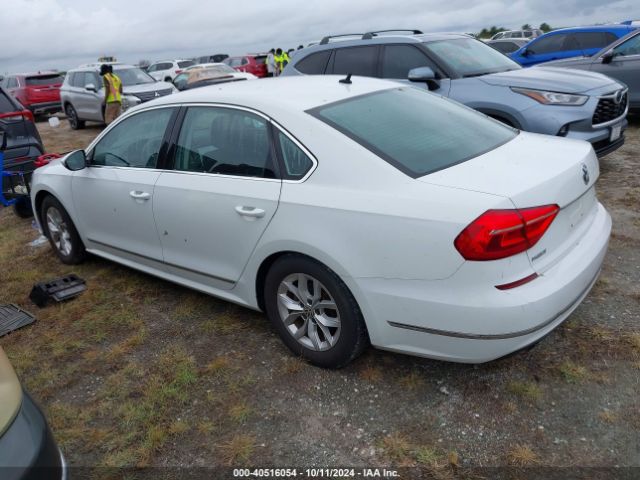 Photo 2 VIN: 1VWAS7A35GC045652 - VOLKSWAGEN PASSAT 