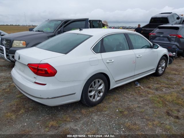 Photo 3 VIN: 1VWAS7A35GC045652 - VOLKSWAGEN PASSAT 