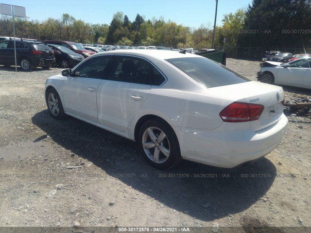 Photo 2 VIN: 1VWAS7A36EC027755 - VOLKSWAGEN PASSAT 