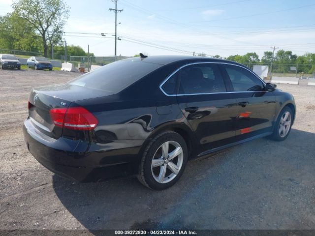 Photo 3 VIN: 1VWAS7A36FC089948 - VOLKSWAGEN PASSAT 