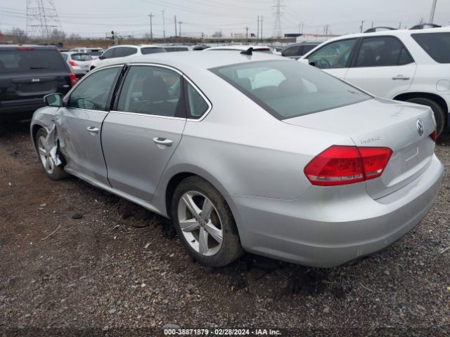 Photo 2 VIN: 1VWAS7A36FC103783 - VOLKSWAGEN PASSAT 