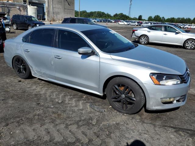 Photo 3 VIN: 1VWAS7A36FC104724 - VOLKSWAGEN PASSAT 