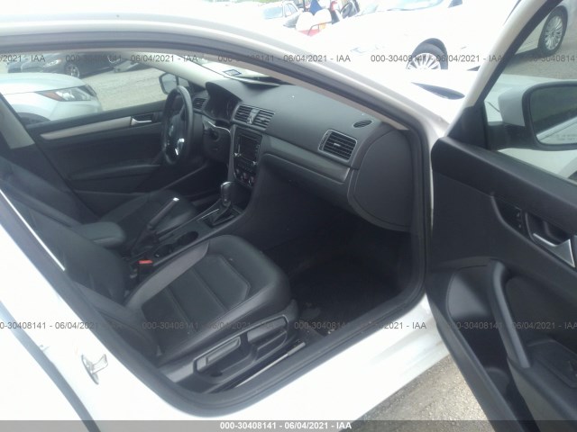 Photo 4 VIN: 1VWAS7A36FC113049 - VOLKSWAGEN PASSAT 