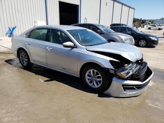 Photo 3 VIN: 1VWAS7A36GC034563 - VOLKSWAGEN PASSAT 