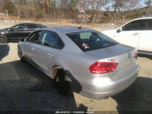 Photo 2 VIN: 1VWAS7A37EC100602 - VOLKSWAGEN PASSAT 