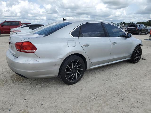 Photo 2 VIN: 1VWAS7A37FC104554 - VOLKSWAGEN PASSAT 