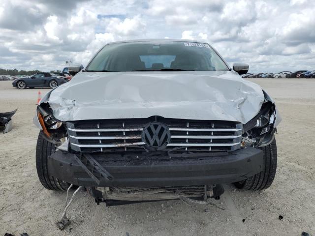 Photo 4 VIN: 1VWAS7A37FC104554 - VOLKSWAGEN PASSAT 