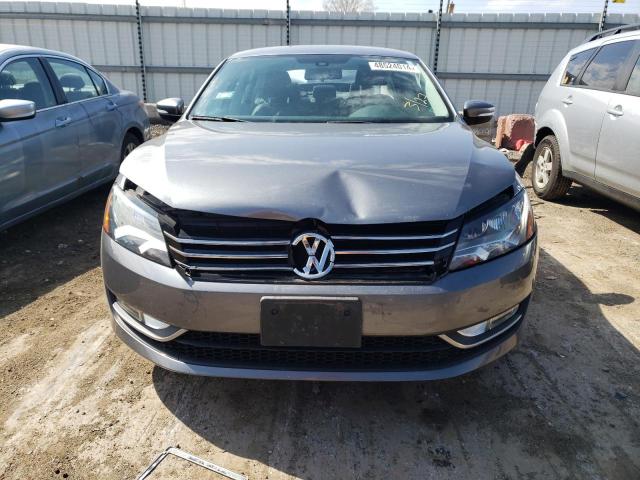 Photo 4 VIN: 1VWAS7A37FC114856 - VOLKSWAGEN PASSAT 