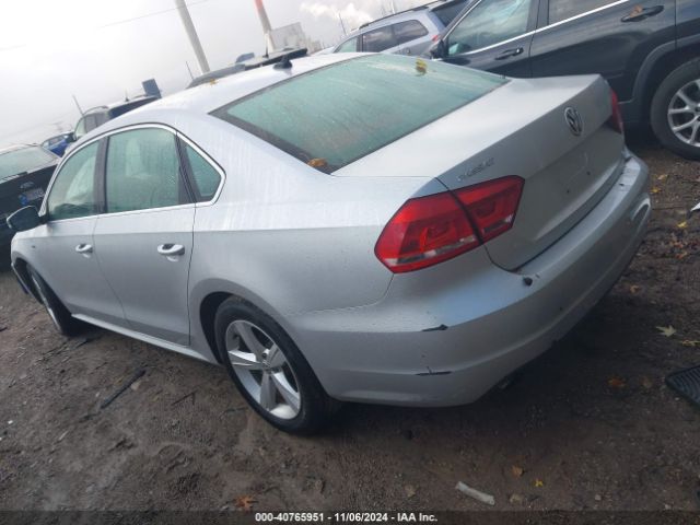 Photo 2 VIN: 1VWAS7A38FC122514 - VOLKSWAGEN PASSAT 