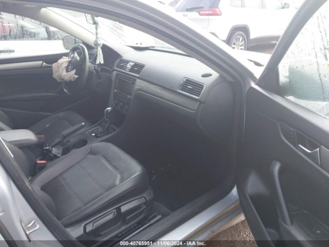 Photo 4 VIN: 1VWAS7A38FC122514 - VOLKSWAGEN PASSAT 