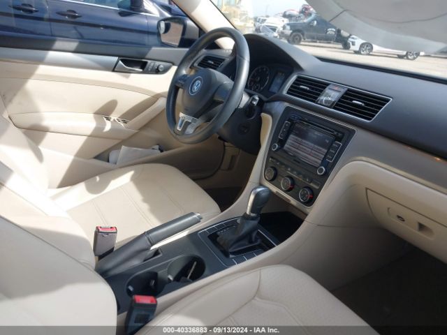 Photo 4 VIN: 1VWAS7A38FC123033 - VOLKSWAGEN PASSAT 