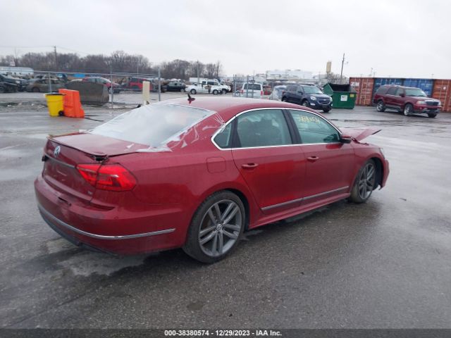 Photo 3 VIN: 1VWAS7A38GC044270 - VOLKSWAGEN PASSAT 