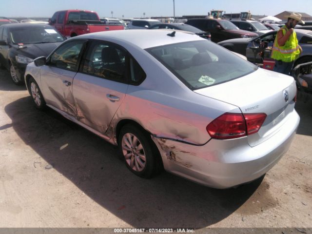 Photo 2 VIN: 1VWAS7A39FC008912 - VOLKSWAGEN PASSAT 