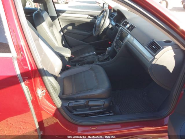 Photo 4 VIN: 1VWAS7A39FC084713 - VOLKSWAGEN PASSAT 