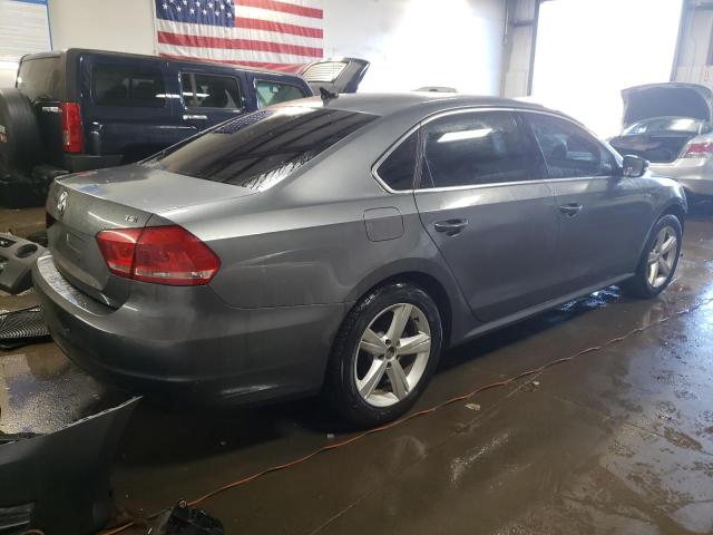 Photo 2 VIN: 1VWAS7A39FC112851 - VOLKSWAGEN PASSAT 