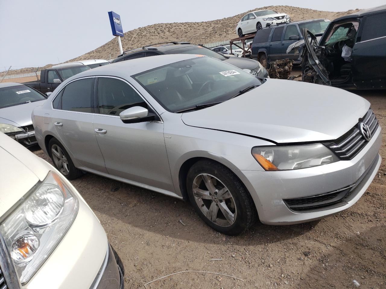 Photo 3 VIN: 1VWAS7A3XEC027287 - VOLKSWAGEN PASSAT 