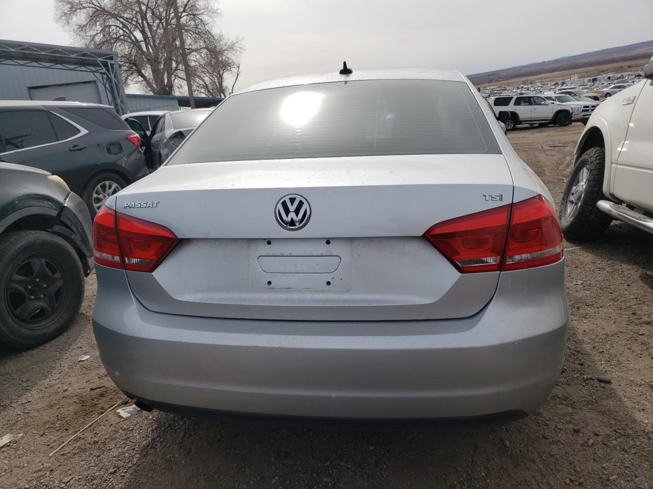 Photo 5 VIN: 1VWAS7A3XEC027287 - VOLKSWAGEN PASSAT 