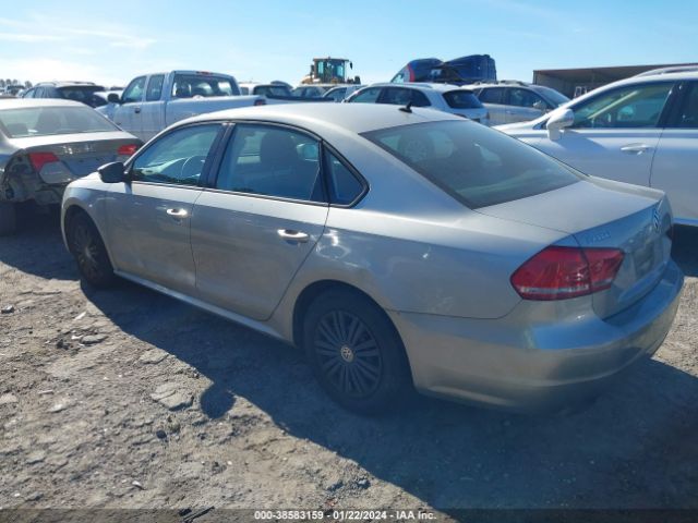 Photo 2 VIN: 1VWAS7A3XEC084413 - VOLKSWAGEN PASSAT 