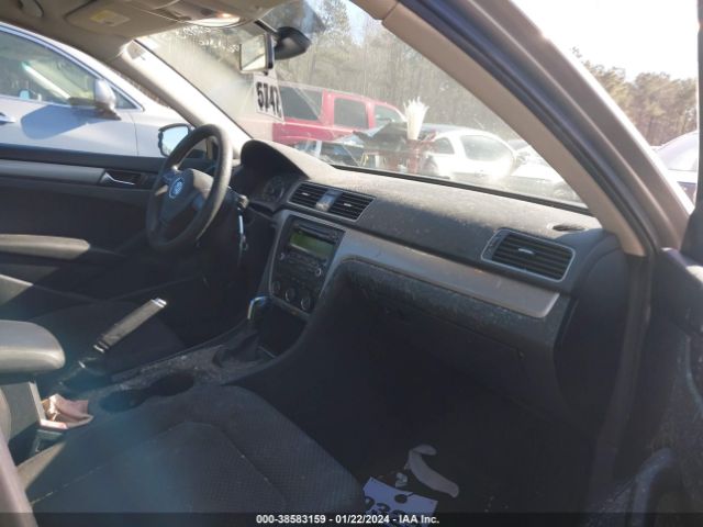 Photo 4 VIN: 1VWAS7A3XEC084413 - VOLKSWAGEN PASSAT 