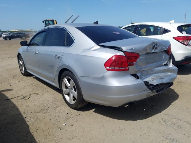 Photo 2 VIN: 1VWAS7A3XFC112471 - VOLKSWAGEN PASSAT S 