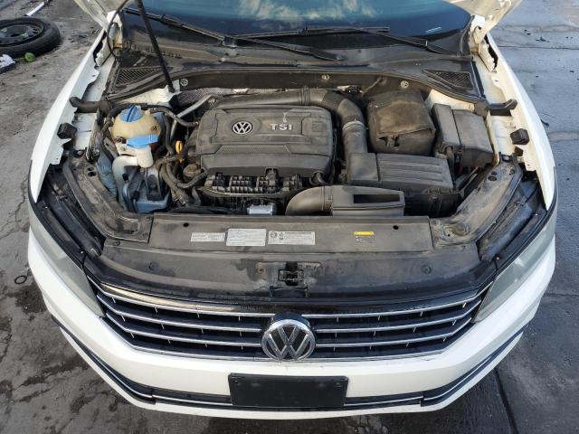 Photo 10 VIN: 1VWAS7A3XGC018656 - VOLKSWAGEN PASSAT 