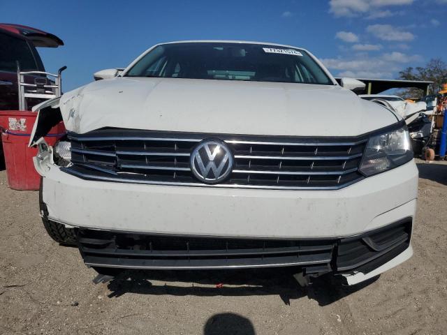 Photo 4 VIN: 1VWAS7A3XGC068487 - VOLKSWAGEN PASSAT S 