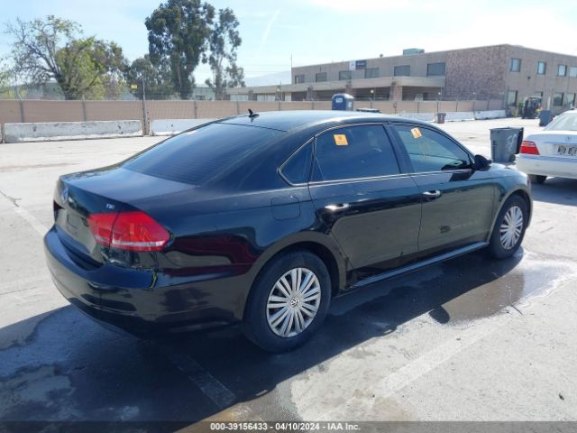 Photo 3 VIN: 1VWAT7A25FCO73933 - VOLKSWAGEN PASSAT 