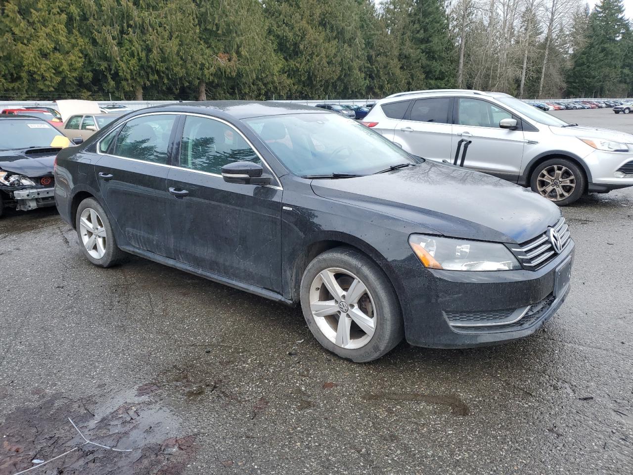 Photo 3 VIN: 1VWAT7A30EC052101 - VOLKSWAGEN PASSAT 