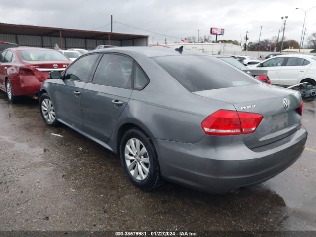 Photo 2 VIN: 1VWAT7A30EC073921 - VOLKSWAGEN PASSAT 