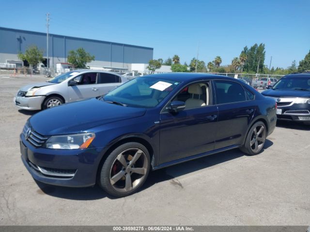 Photo 1 VIN: 1VWAT7A30FC071300 - VOLKSWAGEN PASSAT 