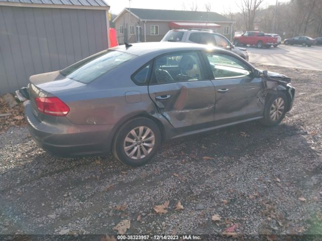 Photo 3 VIN: 1VWAT7A30FC076075 - VOLKSWAGEN PASSAT 