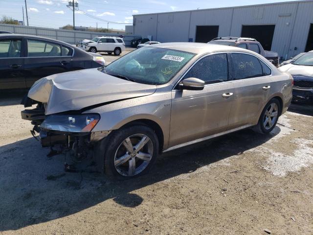 Photo 0 VIN: 1VWAT7A30FC099016 - VOLKSWAGEN PASSAT 