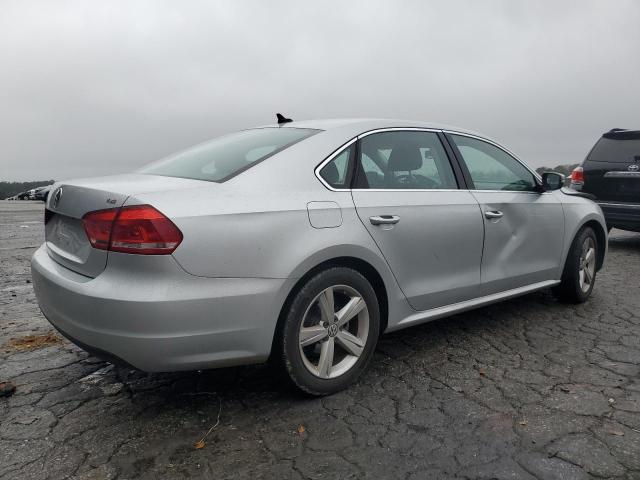 Photo 2 VIN: 1VWAT7A30FC100875 - VOLKSWAGEN PASSAT 