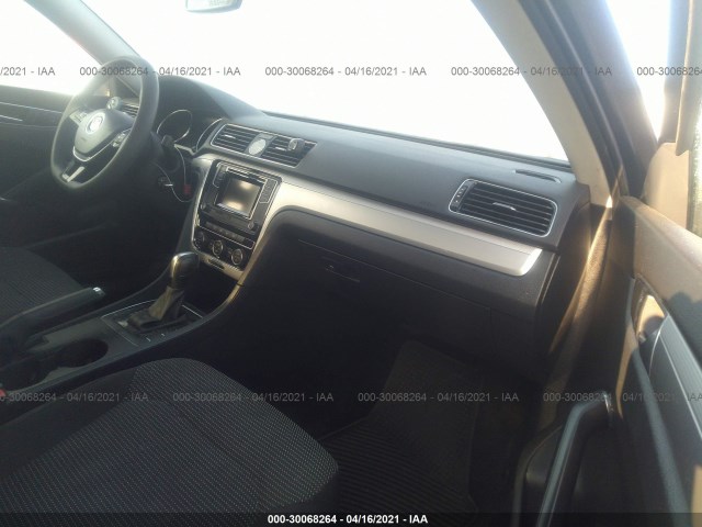 Photo 4 VIN: 1VWAT7A30GC056491 - VOLKSWAGEN PASSAT 