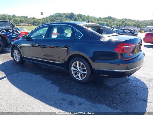 Photo 2 VIN: 1VWAT7A30HC004120 - VOLKSWAGEN PASSAT 