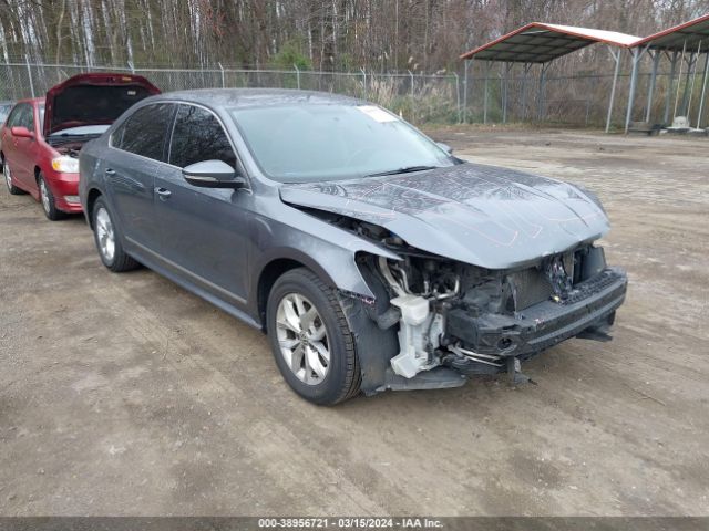 Photo 0 VIN: 1VWAT7A30HC015831 - VOLKSWAGEN PASSAT 