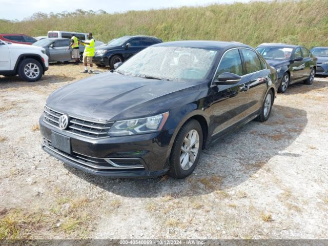 Photo 1 VIN: 1VWAT7A30HC043497 - VOLKSWAGEN PASSAT 