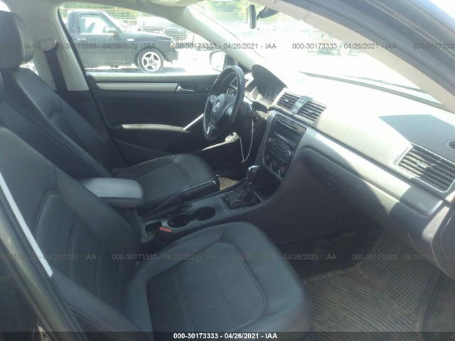 Photo 4 VIN: 1VWAT7A31EC034674 - VOLKSWAGEN PASSAT 