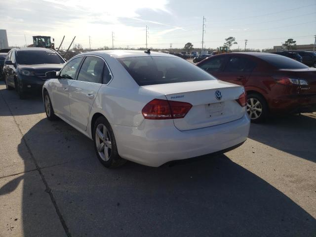 Photo 2 VIN: 1VWAT7A31EC048526 - VOLKSWAGEN PASSAT 