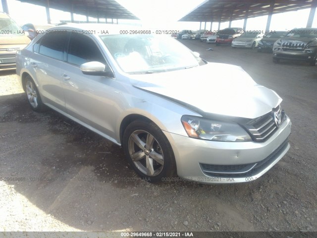 Photo 0 VIN: 1VWAT7A31EC057369 - VOLKSWAGEN PASSAT 