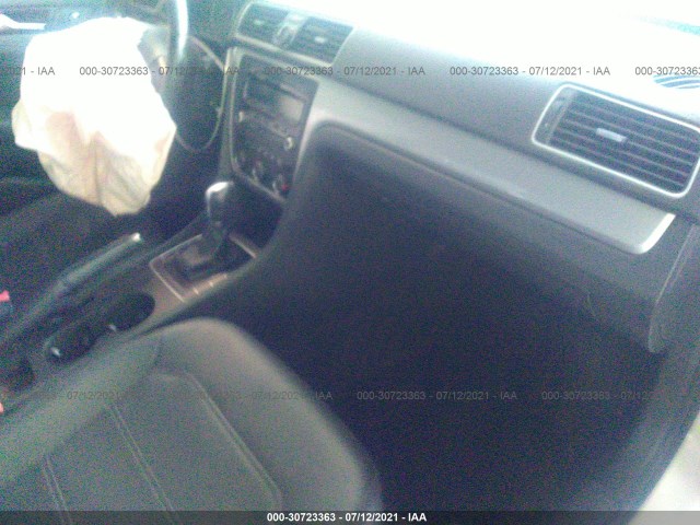 Photo 4 VIN: 1VWAT7A31EC084524 - VOLKSWAGEN PASSAT 