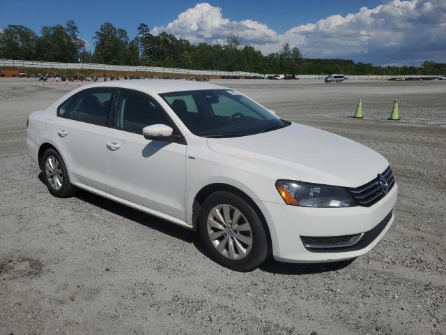 Photo 3 VIN: 1VWAT7A31FC037270 - VOLKSWAGEN PASSAT 