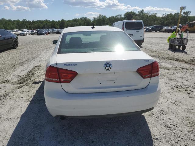 Photo 5 VIN: 1VWAT7A31FC037270 - VOLKSWAGEN PASSAT 