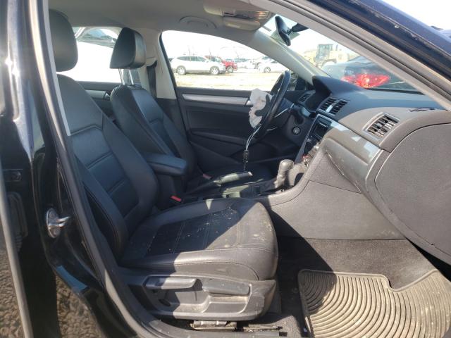 Photo 4 VIN: 1VWAT7A31FC038404 - VOLKSWAGEN PASSAT 