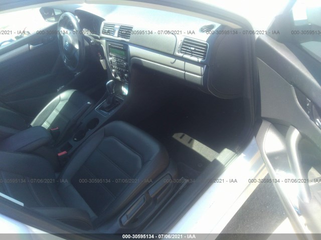 Photo 4 VIN: 1VWAT7A31FC056465 - VOLKSWAGEN PASSAT 