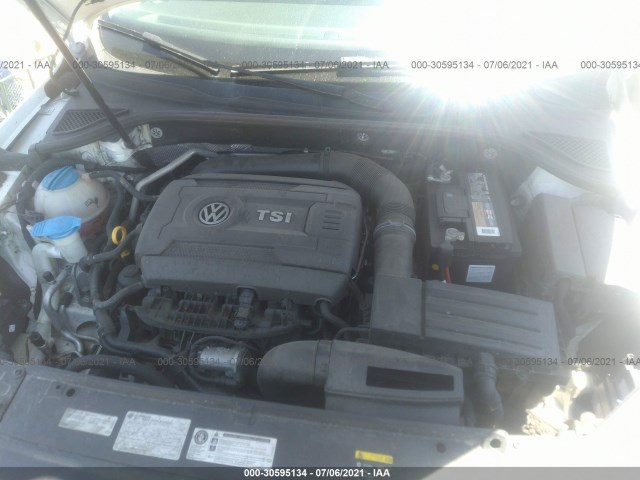 Photo 9 VIN: 1VWAT7A31FC056465 - VOLKSWAGEN PASSAT 