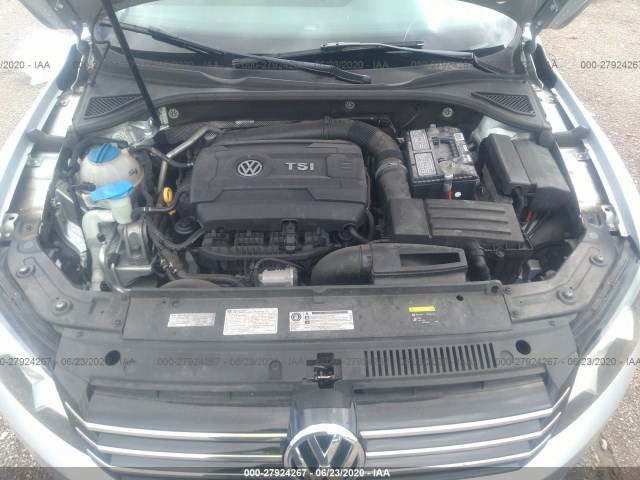 Photo 9 VIN: 1VWAT7A31FC060175 - VOLKSWAGEN PASSAT 