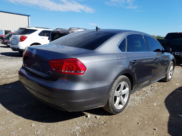 Photo 3 VIN: 1VWAT7A31FC077249 - VOLKSWAGEN PASSAT 